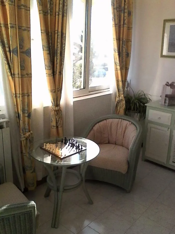 La Casa Del Mare Apartment Carrara 0*,