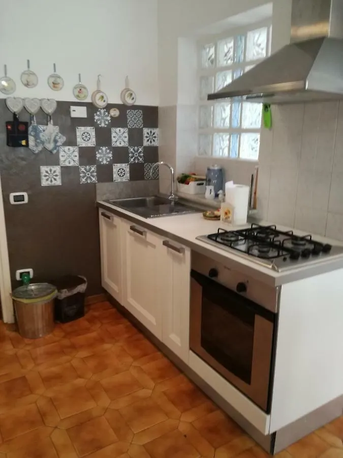 La Casa Del Mare Apartment Carrara